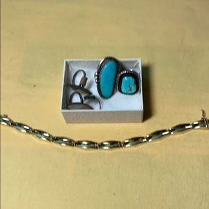 SW rings, gold bracelet